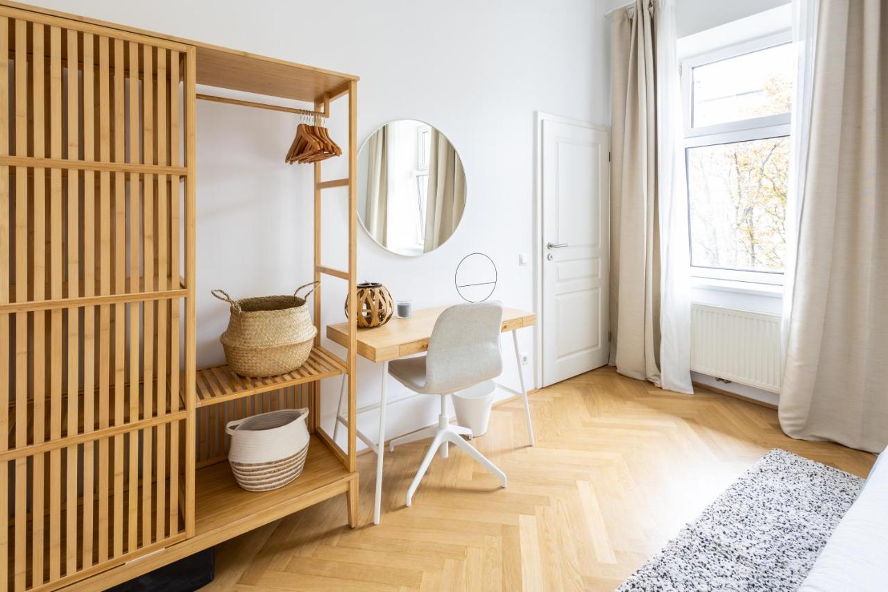 Large Garden-View Balcony Comfort Retreat 1020-Vienna فيينا المظهر الخارجي الصورة