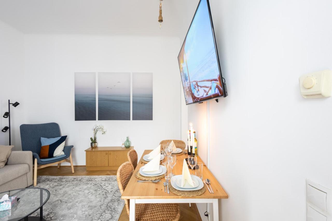Large Garden-View Balcony Comfort Retreat 1020-Vienna فيينا المظهر الخارجي الصورة