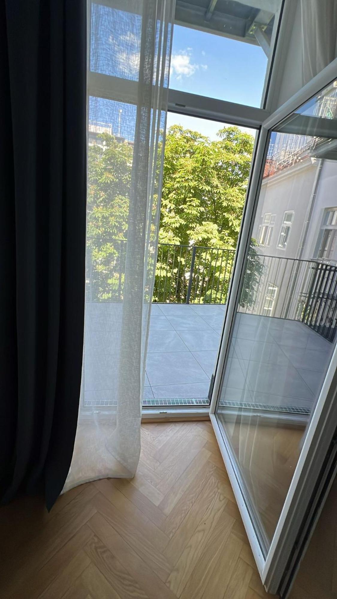 Large Garden-View Balcony Comfort Retreat 1020-Vienna فيينا المظهر الخارجي الصورة